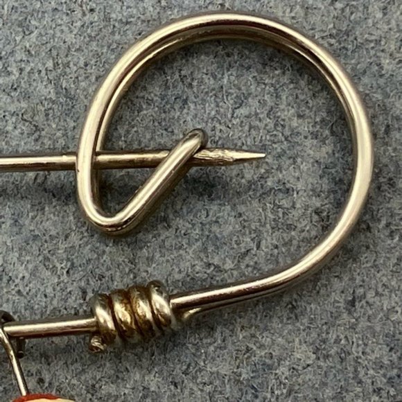 Christmas Pin Brooch Matryoshka Doll Dangles Silver Safety Santa Claus Snowman - Picture 8 of 10